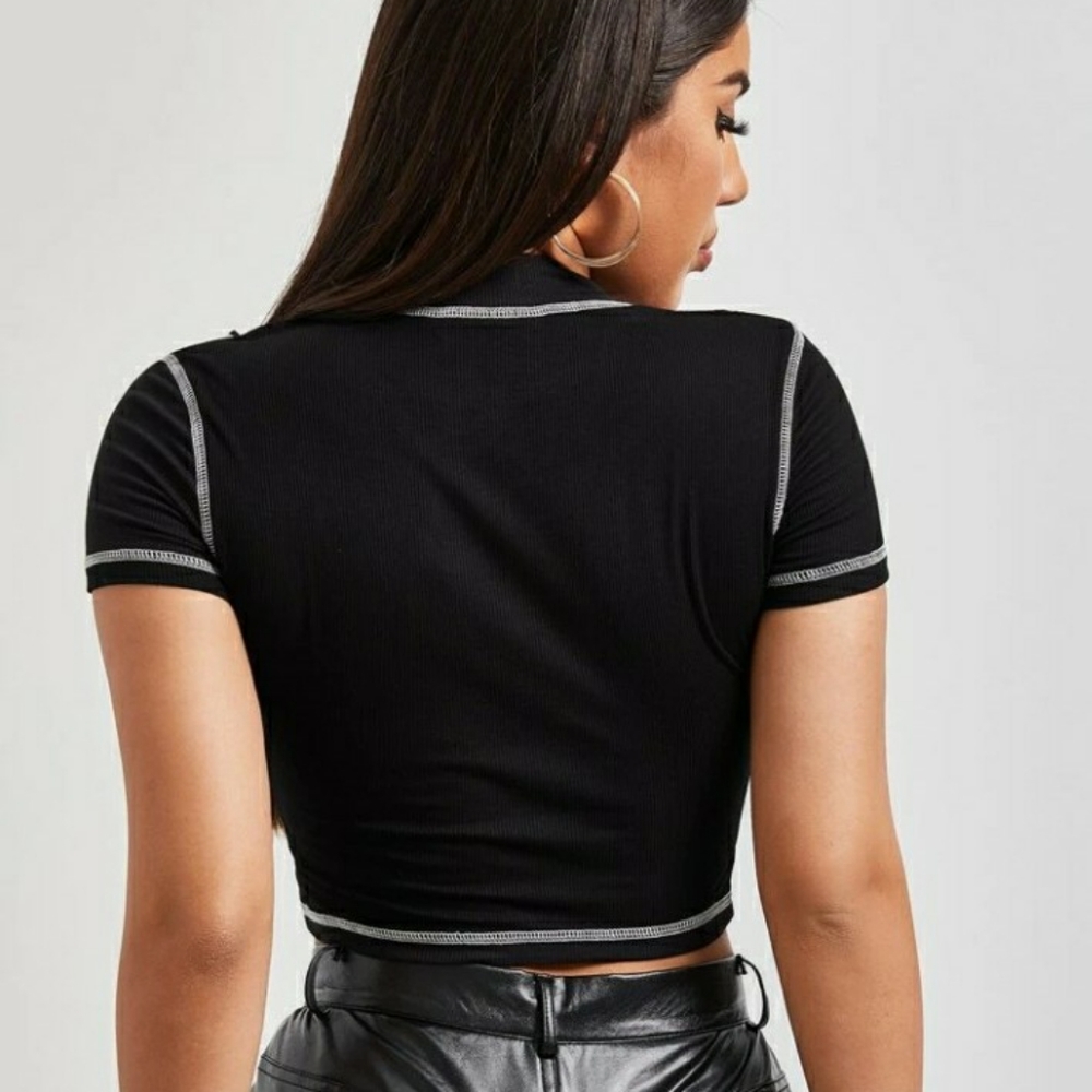 crop top - Picture 2 of 7